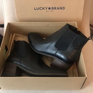 NEW Lucky Brand Women’s Chelsea Booties!